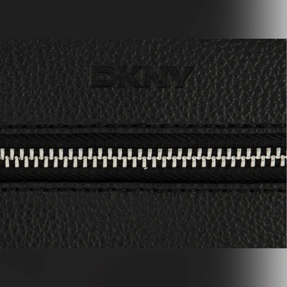 NWT DKNY Crossbody Bag, Black Purse Women stylish - Picture 8 of 9